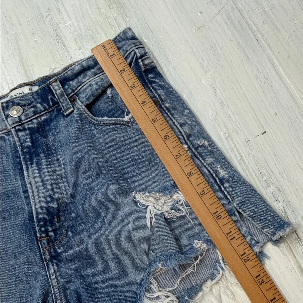 Abercrombie & Fitch 